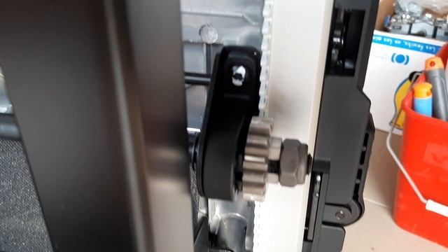 Dewalt 7492 rack and pinion play смотреть онлайн