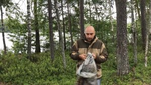 Как сложить дождевик.