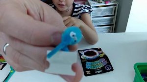 Игрушки из Fix Price: пушистые червячки и кристалл, который вырос из набора