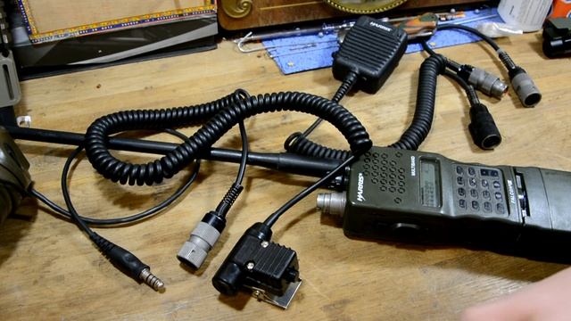 Как дружить Peltor-ы и кнопки с рациями TRI смотреть онлайн