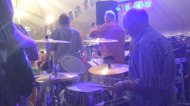 John Gora & Gorale - Painters Polka смотреть онлайн