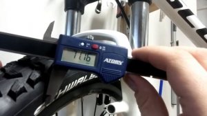 Schwalbe Black Jack Tire -  And Measurements (26x2.1)