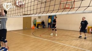Товарищеская игра в волейбол ДГП №143 с КДЦ №4