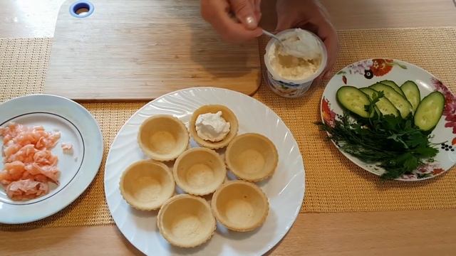 Закуска в тарталетках с пастой криля за 5 минут!!!