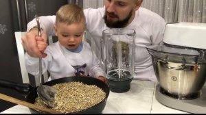 МИРОША ГОТОВИТ ХАЛВУ / КАК ПРИГОТОВИТЬ ХАЛВУ / ПРОСТОЙ РЕЦЕПТ ДОМАШНЕЙ ХАЛВЫ