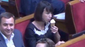 В.Высоцкий - Ой Вань , гляди какие клоуны (720p).mp4