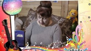 "Крылатые качели" разучиваем на дистанционном уроке.