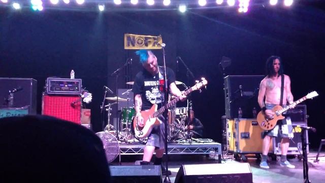 NoFX - Cell Out (Live SLC - 12/8/12) смотреть онлайн