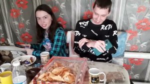 202/Полезный салатик/В гостях/Испекли тортик