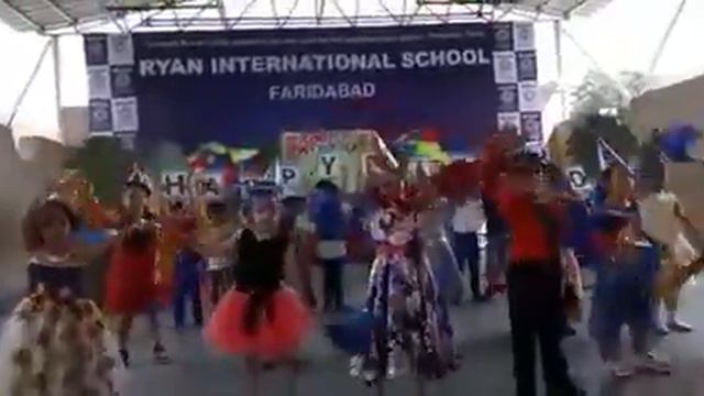 Happy birthday song and dance by kids m смотреть онлайн