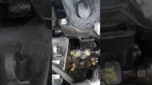 comment démonter la pompe injection renault 2.2 dci