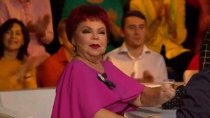 Наташа Королёва поёт вживую песню "Жёлтые тюльпаны"