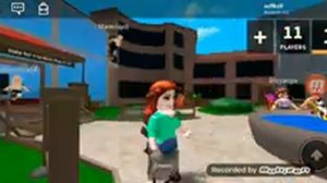 Играю в тану убивства 2 и мир сити Roblox