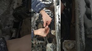 РЕМОНТ Лада Гранта. Высокие обороты двигателя, педаль газа НЕ РАБОТАЕТ. ЗАМЕНА Дросельной заслонки.