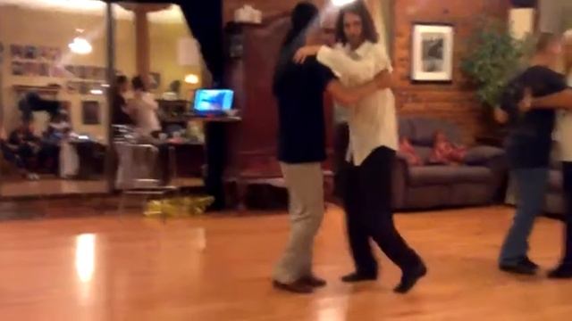 Wiky, wiky... Men's number (tango show 2012) смотреть онлайн