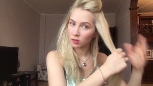 Урок 30. Модные локоны прямые на концах. Прически на себе. Кудри на утюжок