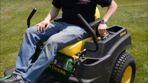 How to start a John Deere Z445 Lawnmower || Zero Turn Lawn Mower