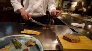 Probamos la CARNE MÁS CARA del MUNDO en KOBE! | RESTAURANTE MEJOR VALORADO 🌟