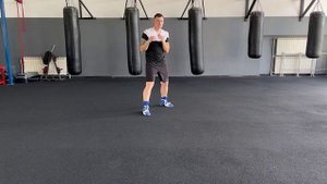 Челнок с ударами в БОКСЕ, нарабатываем координацию!