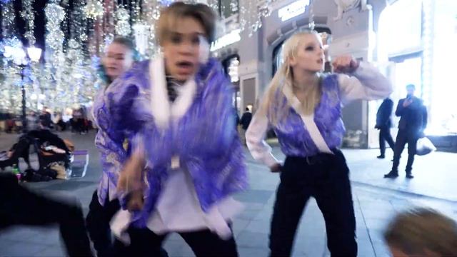 [KPOP IN PUBLIC in Russia] Stray Kids 스트레이키즈 - 'THUNDEROUS' (소리꾼) k-pop COVER DANCE by QuartZ