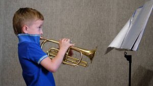 Играю новые произведения на трубе!