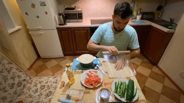 Готовим суши за 1000 рублей. Как приготовить суши? смотреть онлайн