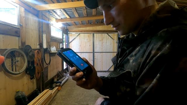 Переделал электрооборудование в гараже. Распилил дрова соседям. Вторая часть посылки. смотреть онлайн