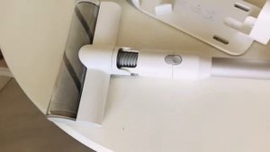 Распаковка - Вертикальный портативный пылесос Xiaomi Mi Handheld Vacuum Cleaner