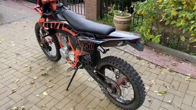 Переклейка Kovi advance 250. Наклейки на китайский эндуро смотреть онлайн