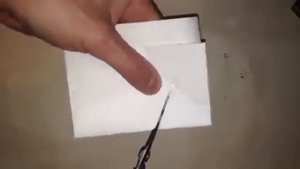 ЛАЙФХАК! как сделать из батарейки 1,5v крону на 9v без транзисторов