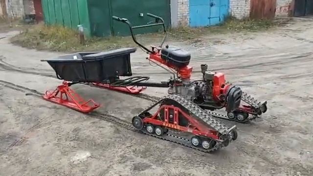 Пока без снега, но тестовый заезд сделан. Гусеницы Крутец смотреть онлайн