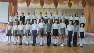 Лицей 60 Искорки Над Россией нынче солнышко.mp4