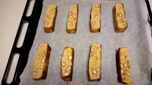 Keto cantucci almond biscuits #theitalianketoguy #cantucci #almondbiscuit