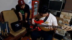 UNBOXING Bass Amplifier Max 126 Peavey dan The Squier by Fender Affinity Bass Guitar