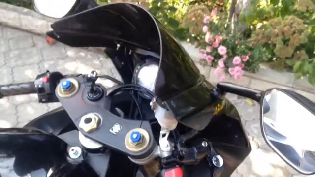 Краткий обзор состояния мотоцикла Suzuki gsx-r 600 k7 смотреть онлайн