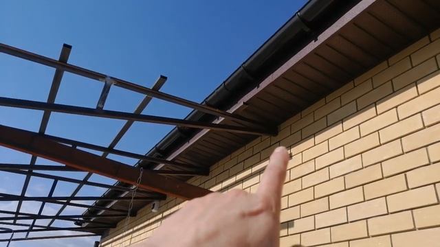 Навес беседка. Металлические фермы навеса.