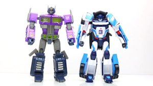 Transformers Optimus Prime vs Ultra Magnus Robot Truck Lego Bank Robbery & Police Car