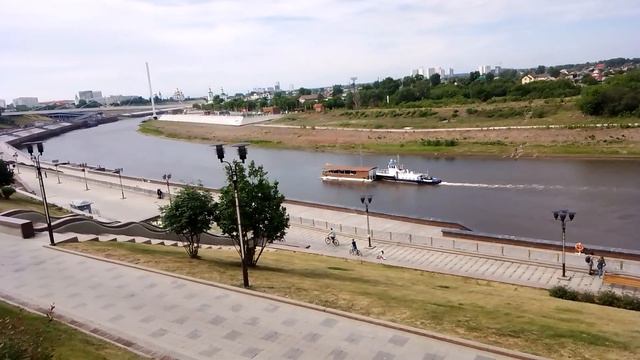 Ходят кораблики по реке Туре! смотреть онлайн