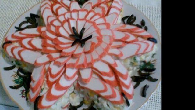 Как украсить стол на Новый Год. Новогоднее оформление салатов и закусок. ч.1 смотреть онлайн