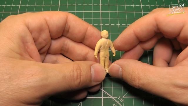 ДЕЛАЕМ ЧЕЛОВЕЧКА. Первый опыт работы со шпаклевкой Tamiya Quick Type. смотреть онлайн