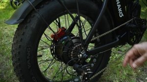Minako F 10 Dual электровелосипед с полным приводом.
