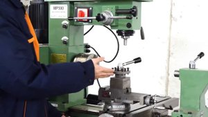 How to Operate the Combo Metal Lathe Mill Drill HQ500 HQ800