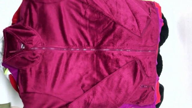 Мешок № 1995. Флис Крем! Арт 3091. Вес 19,6 кг. Кол-во 50 шт. смотреть онлайн