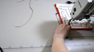 Как сшить развивашку для детей DIY tactile maze