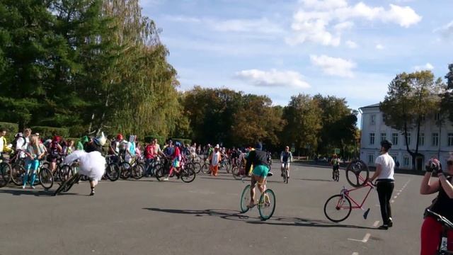 веломаскарад ярославль.веломания закрытие сезона 2015 смотреть онлайн