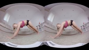 ДЕВУШКИ ЗАНИМАЮТСЯ ЙОГОЙ - Смотреть VR очках SBS VR Video (Google Cardboard, Oculus Rift, VR Box 3D