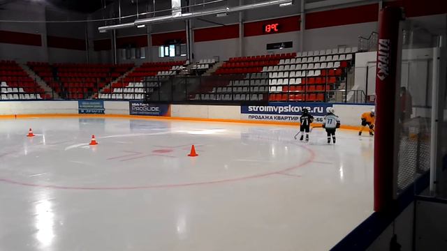 Матвеев Андрей 6лет №71 будущий хоккеист г.Псков