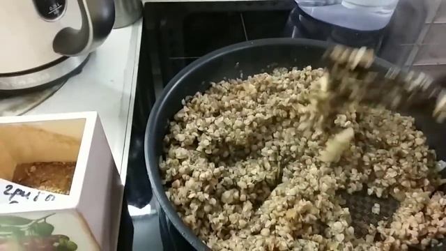 Голубцы по царски.А с чем начинка-сюрприз...
