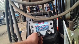 запуск сварочного полуавтомата decapower 230 эксперт edition