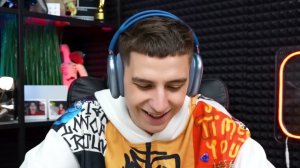 РЕБЁНОК в ЖЁЛТОМ ! СТРАШНЫЙ ХОРРОР   Очень страшно   720p